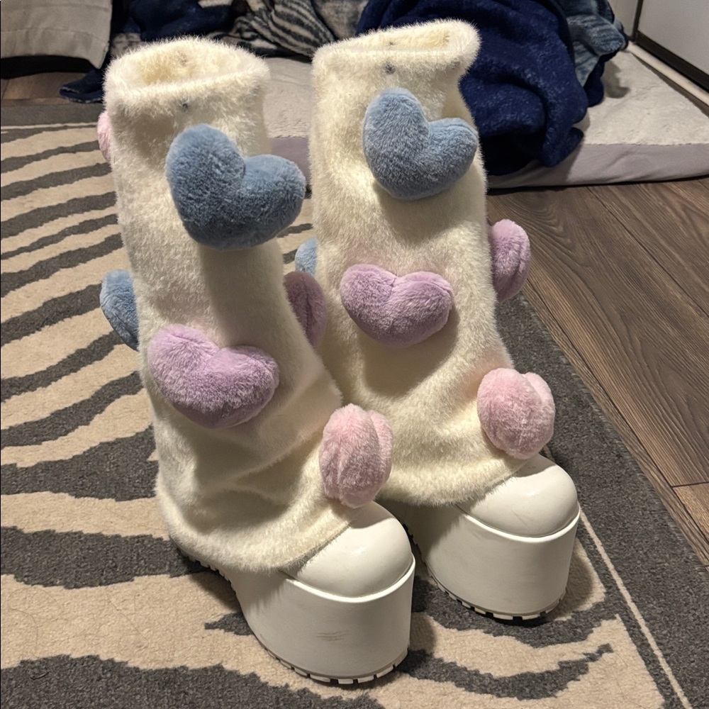 Sugar Thrillz Dolls Kill White Heart Platform Boots